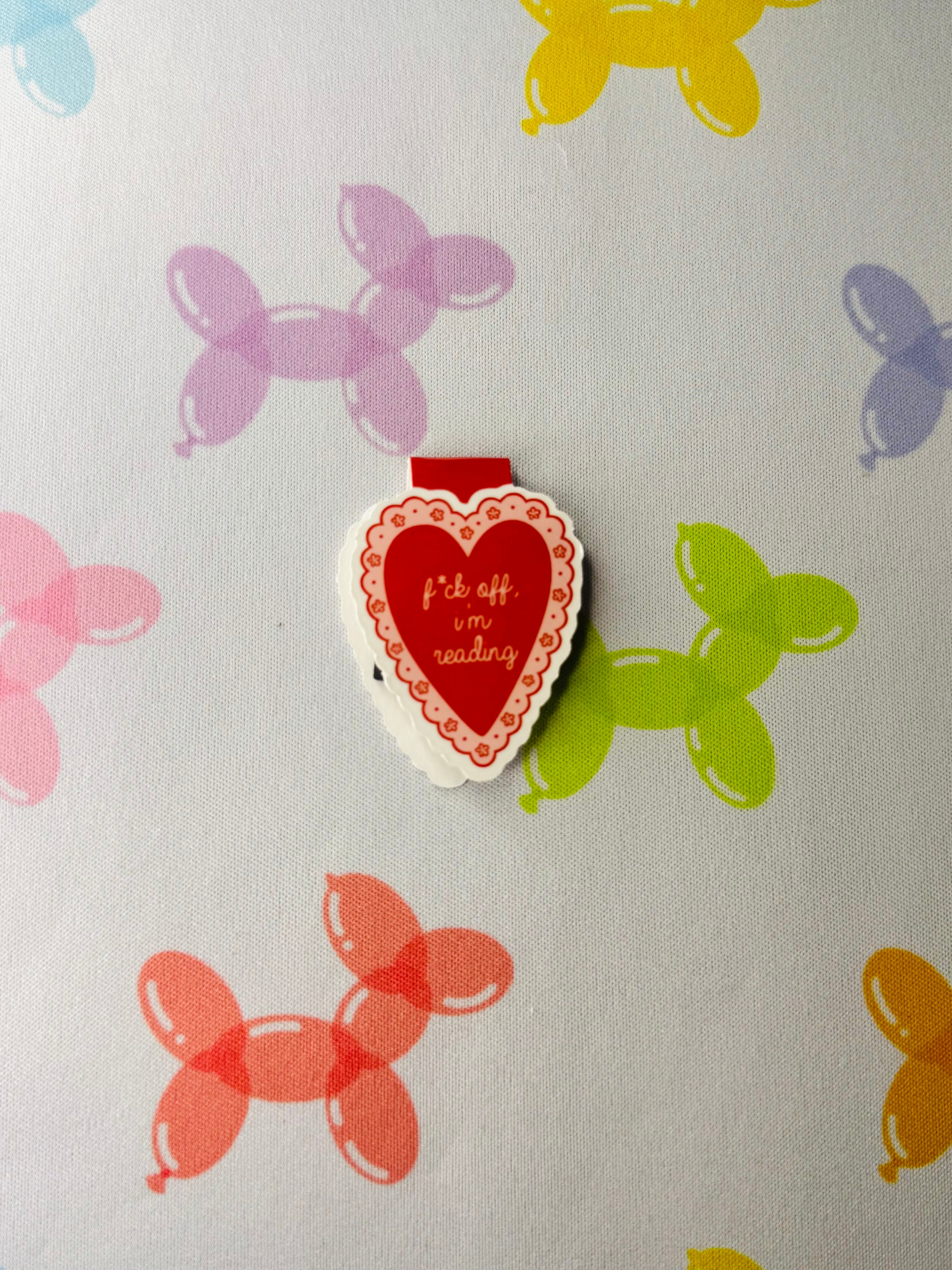 “Fuck Off I’m Reading” Heart Shaped Magnetic Bookmark