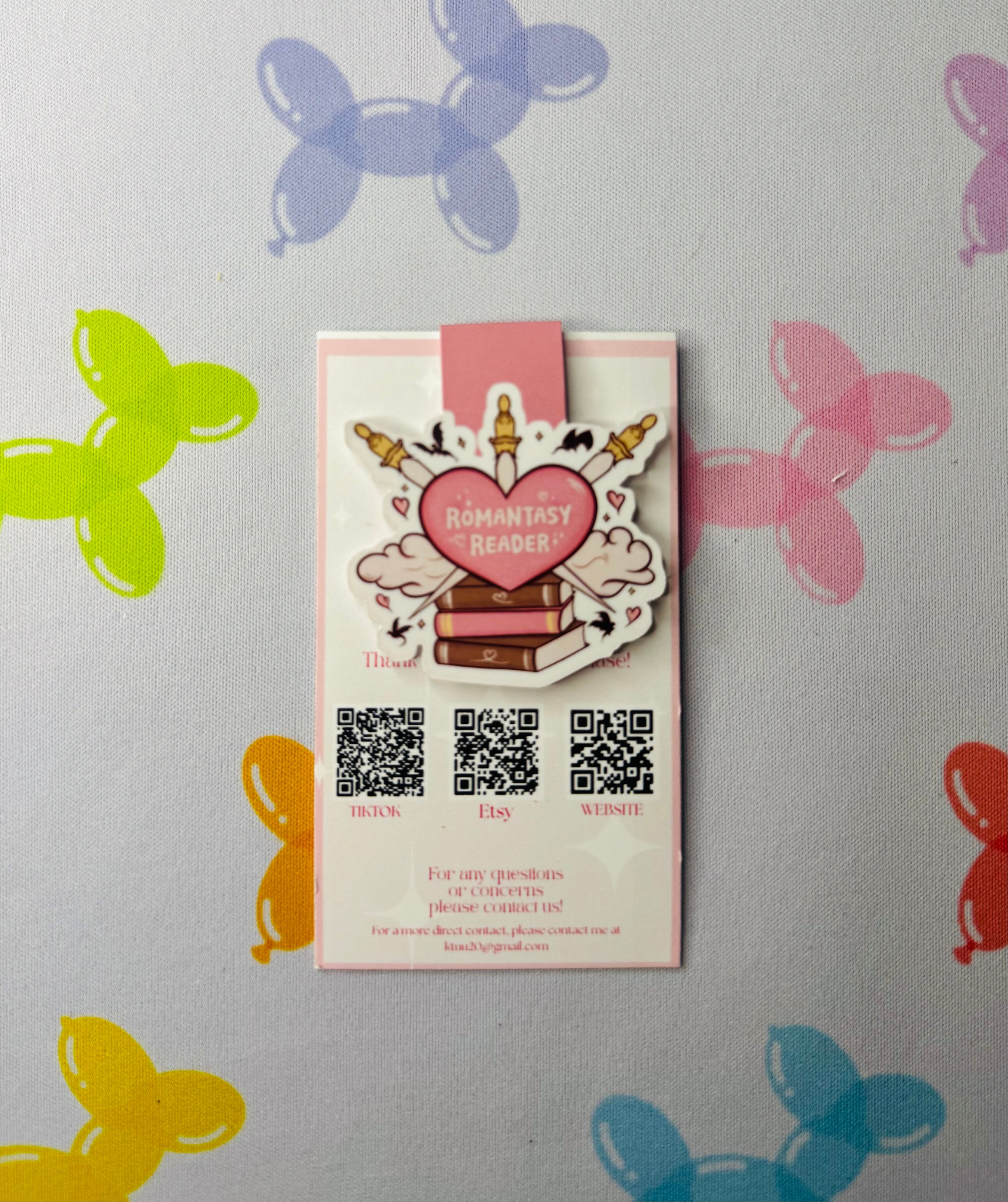 “Romantasy Reader” Magnetic Bookmark